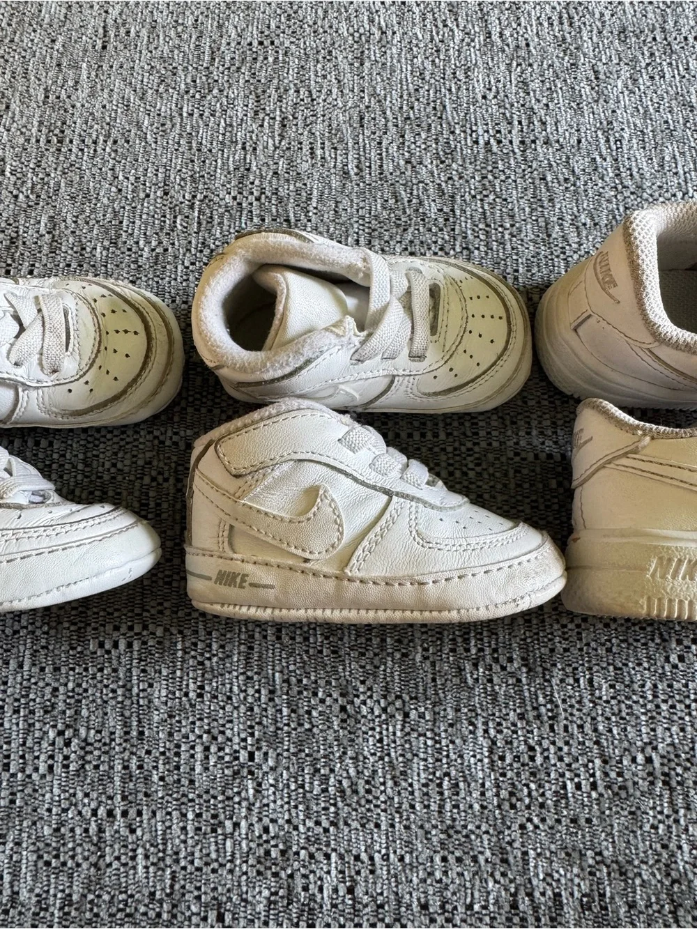 Nike pairs 1c
